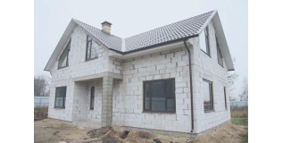 Газоблок чи піноблок: у чому різниця і що краще обрати для будівництва